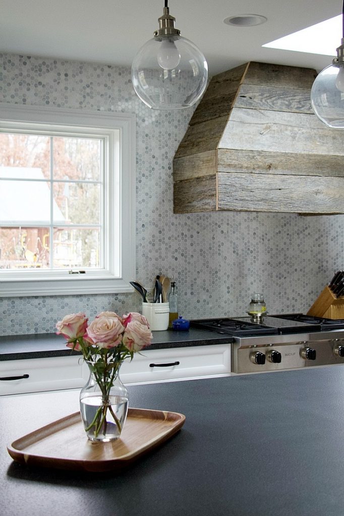 Need help getting organized? Try these tips for how to get yourself organized for the new year from productivity specialists! #organized #newyear