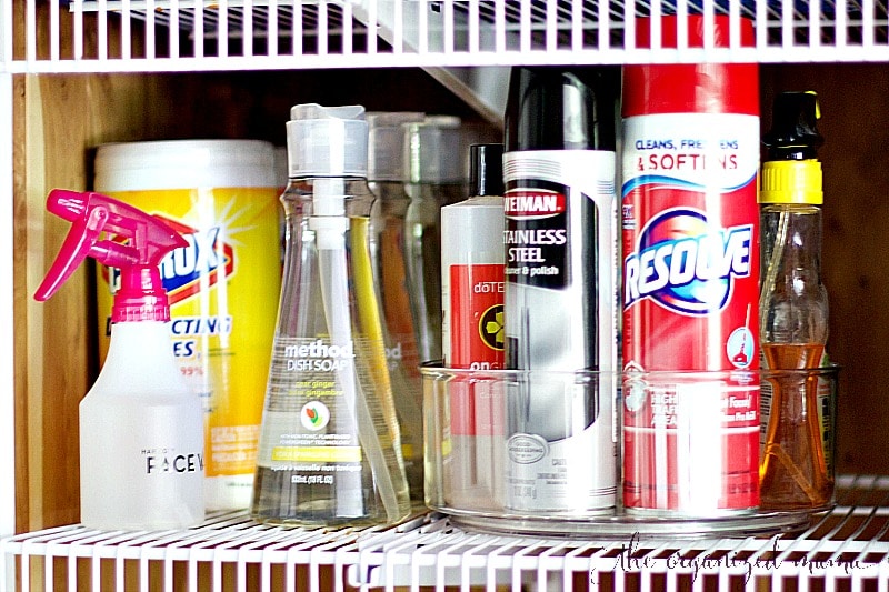 how to organize cleaning supplies