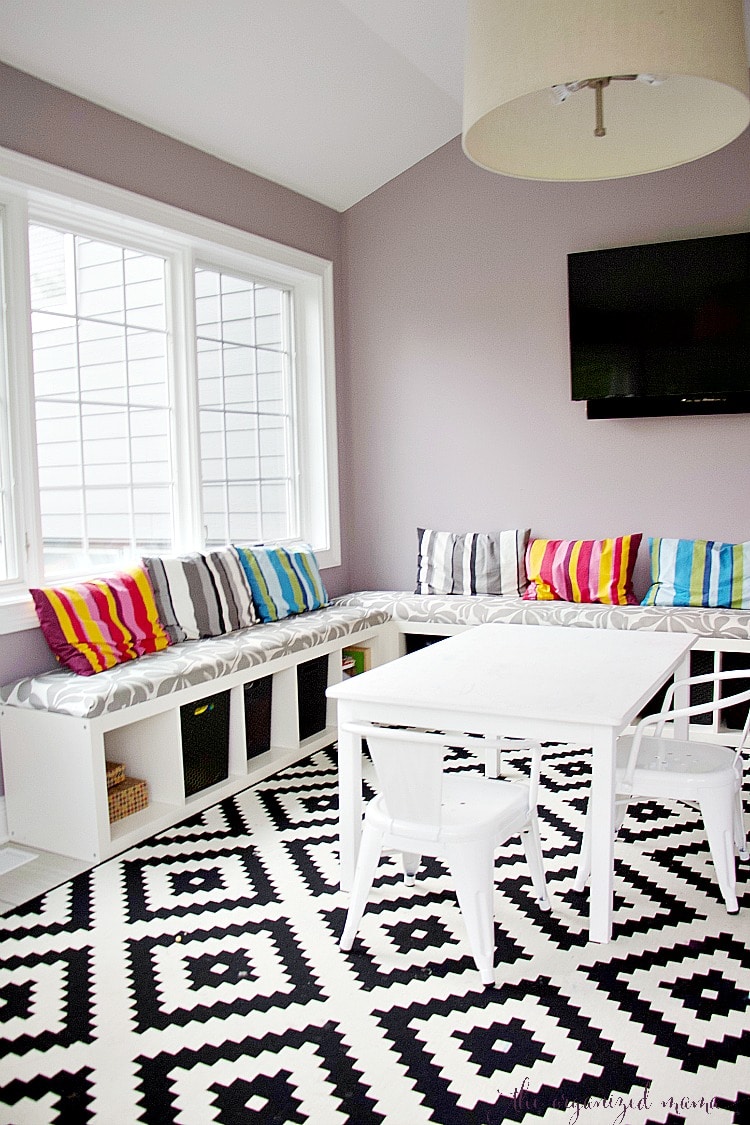 How to orgnaize a playroom with tips from a professional.