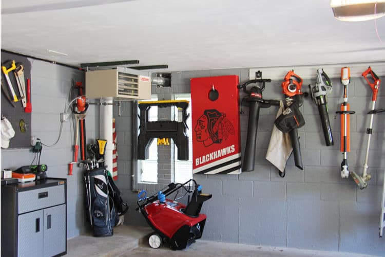 Professional organizer shares her tips for how to create effective garden tool storage using products from Lowe's Home Improvement Store! #organized #tools #garden