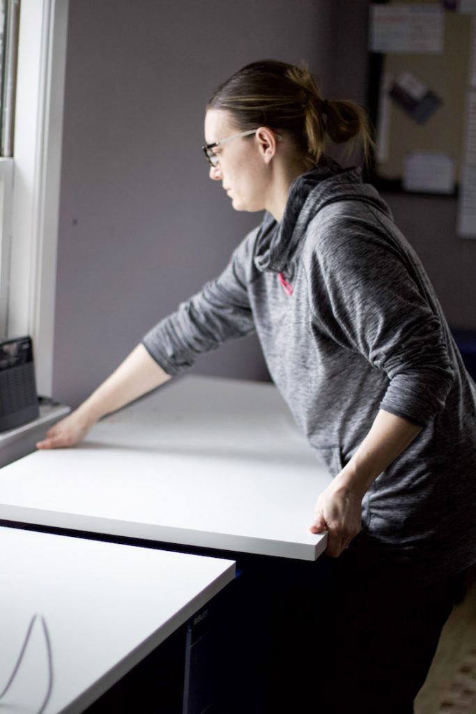 Jessica Litman, The Organized Mama, making a desk. 