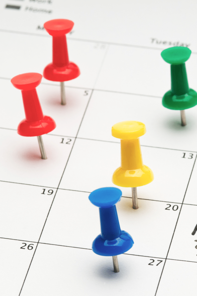 push pins and calendar